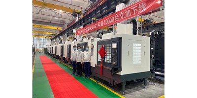 里程碑：鼎点娱乐2021年第10000台立加下线